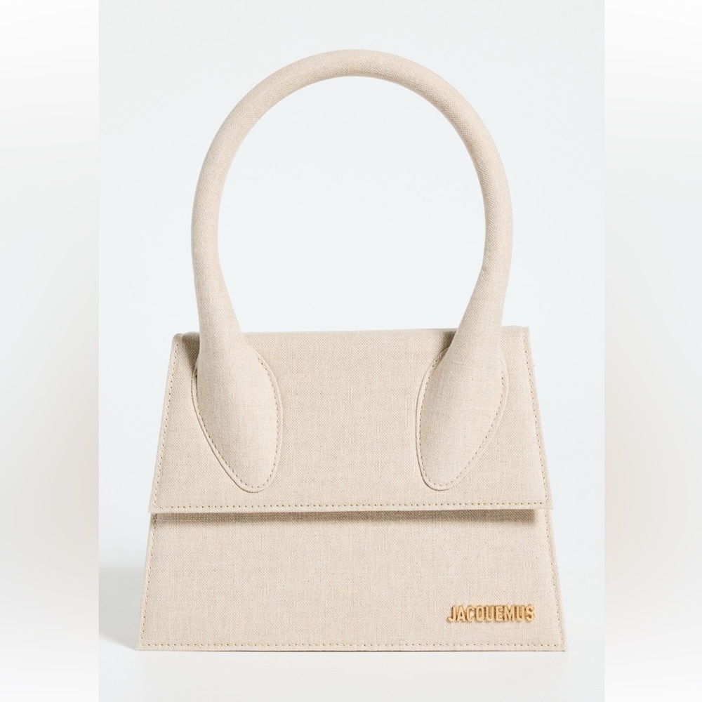 Jacquemus
Le Grand Chiquito Satchel